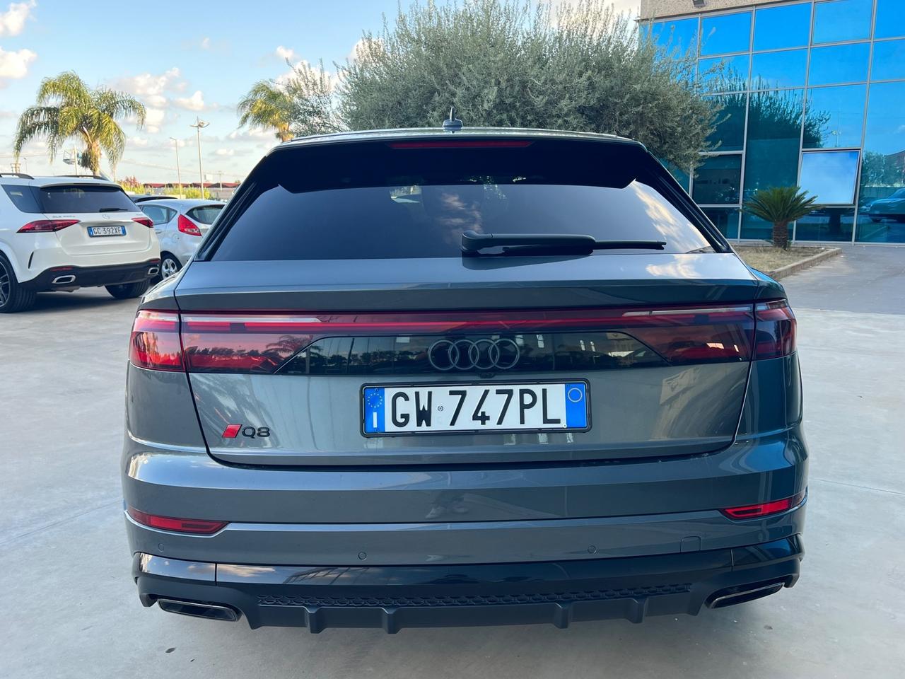 Audi Q8 50 TDI 286 CV quattro tiptronic S line - ANTICIPO €15.900 NOLEGGIO NO SCORING