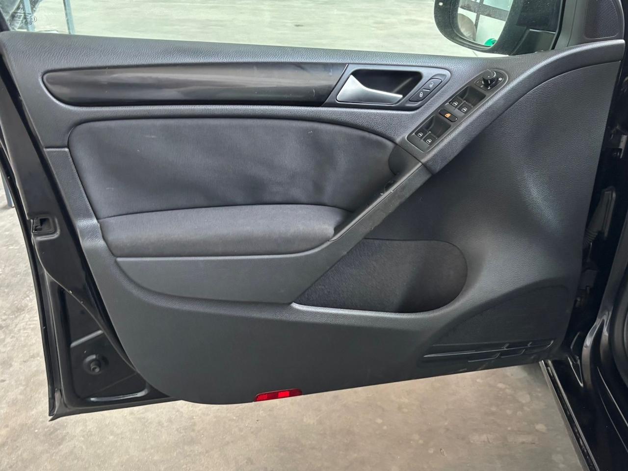 Volkswagen Golf 2.0 TDI 140CV DPF 5p. Highline
