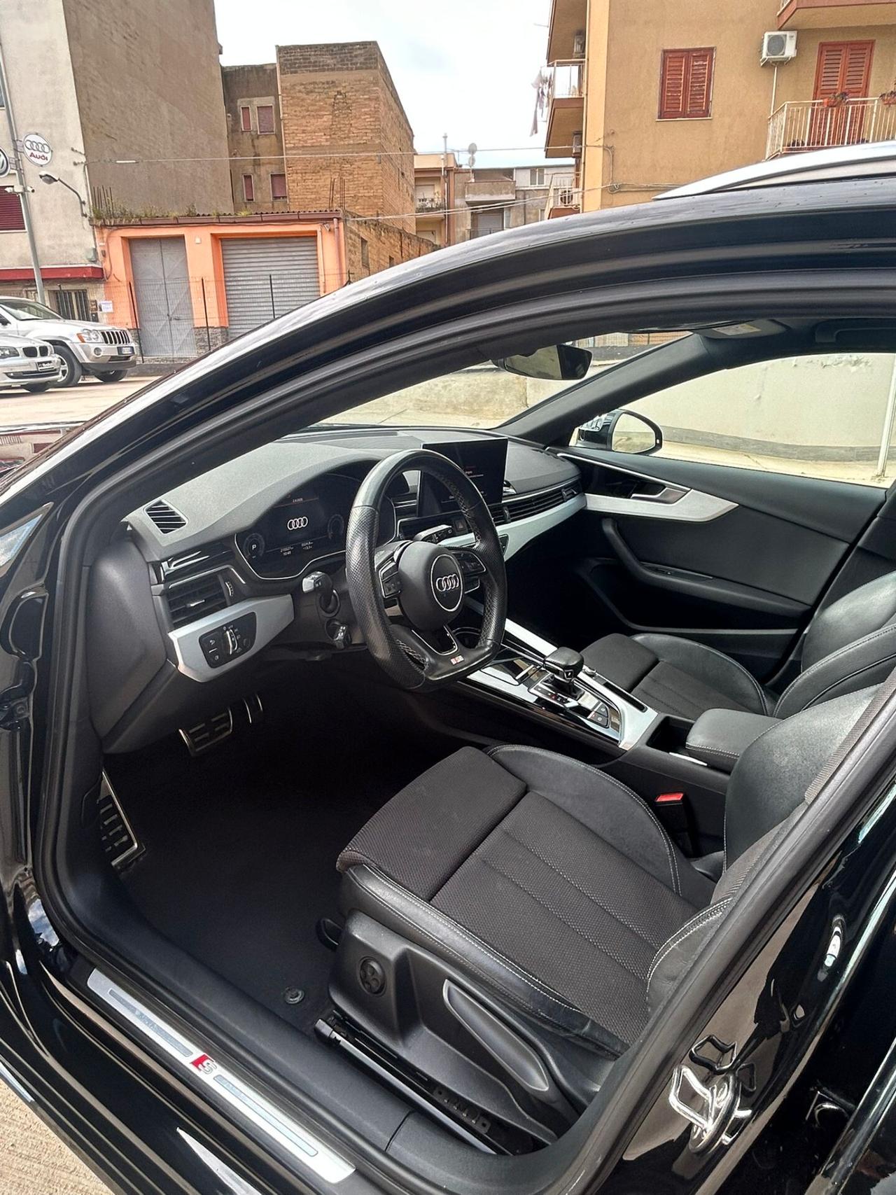 Audi A4 Avant 35 TDI/163 CV S tronic line edition