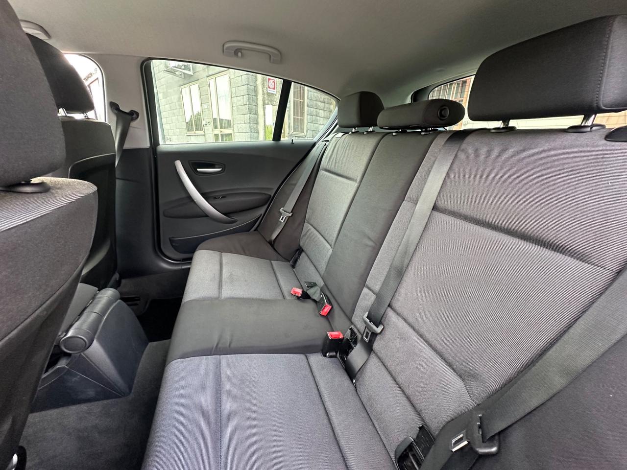 Bmw 116 116i cat 5 porte Futura Neopatentati