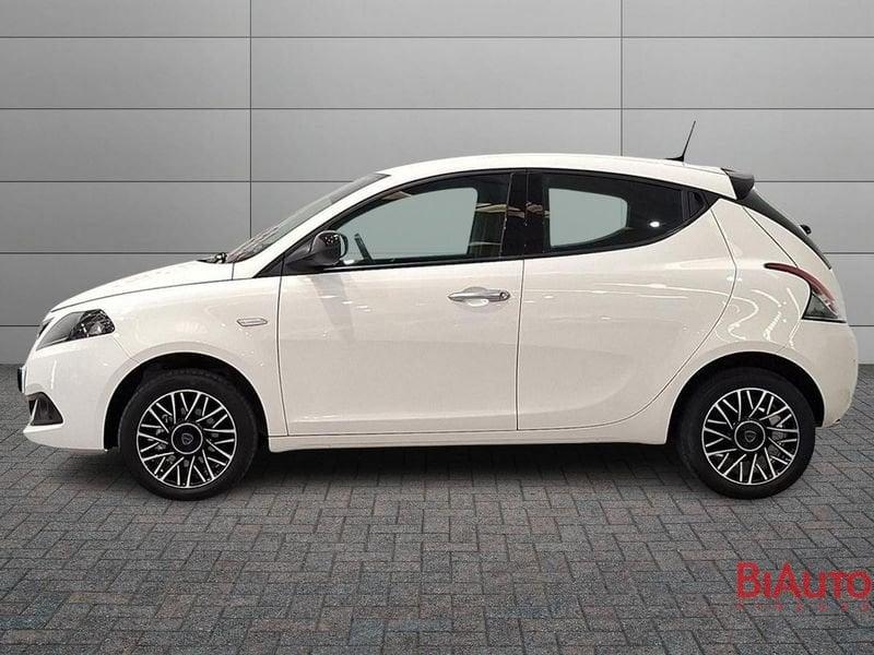 Lancia Ypsilon Ypsilon 1.0 firefly hybrid Platino s&s 70cv