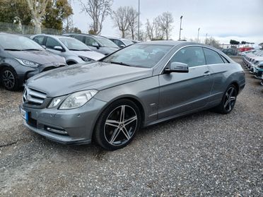 Mercedes-benz E 220 CDI Coupé BlueEFFICIENCY