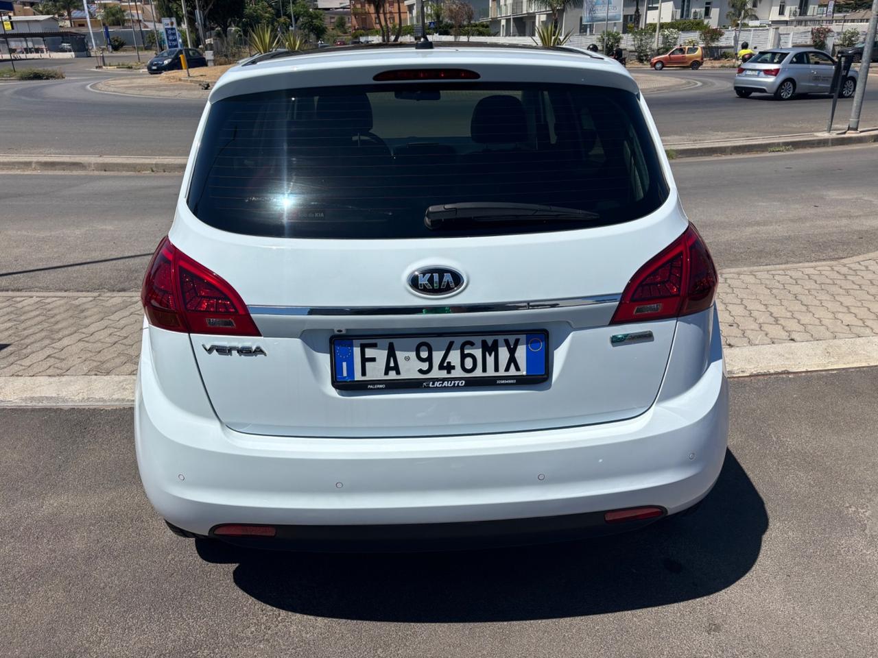 Kia Venga 1.4 CRDi 90 CV S&S High Tech