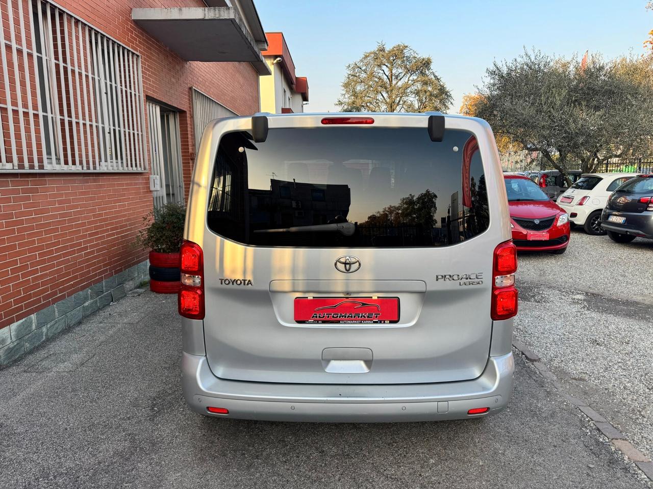 Toyota Proace VERSO LUXURY 2.0D 177cv AUTOMATICO PELLE