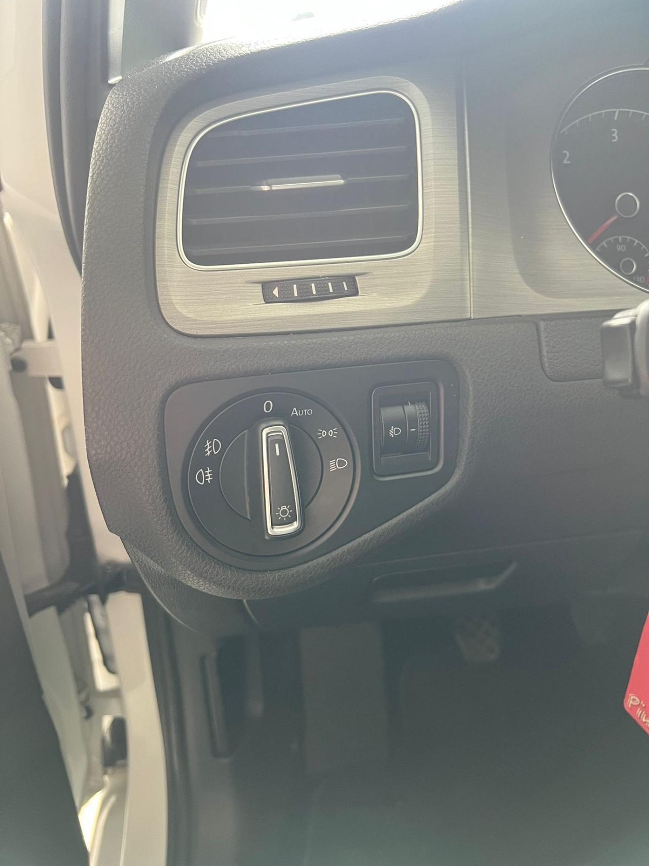 Volkswagen Golf 1.6 TDI DSG 5p. Highline BlueMotion Technology