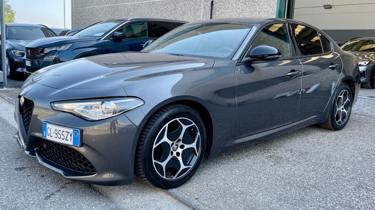Alfa Romeo Giulia 2.2 Turbodiesel 160 CV AT8 Super