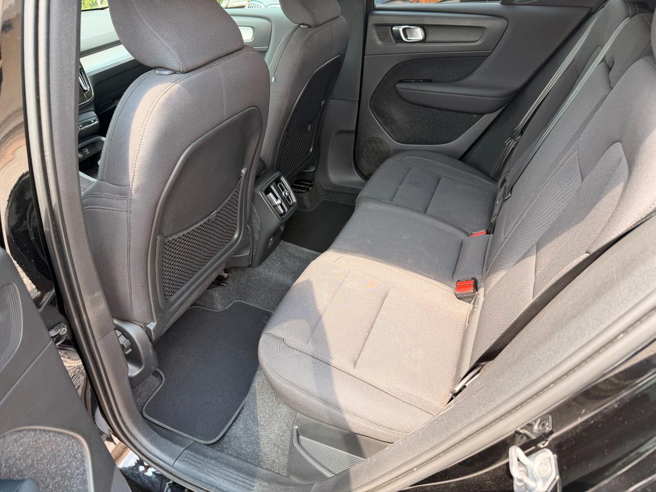 Volvo XC40 1.5 t3 163 Cv Momentum Pro auto