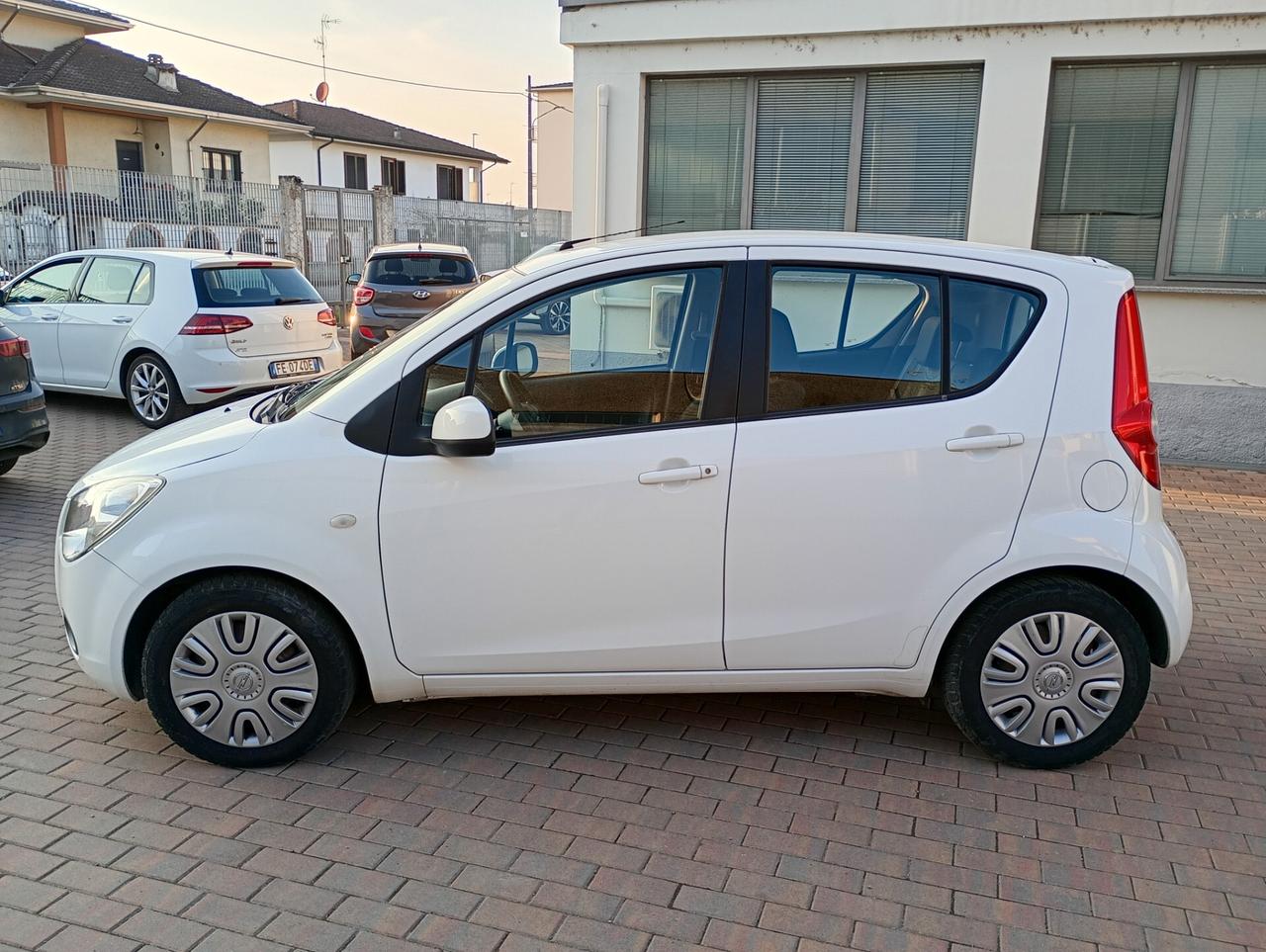 Opel Agila 1.2 16V 94CV Enjoy