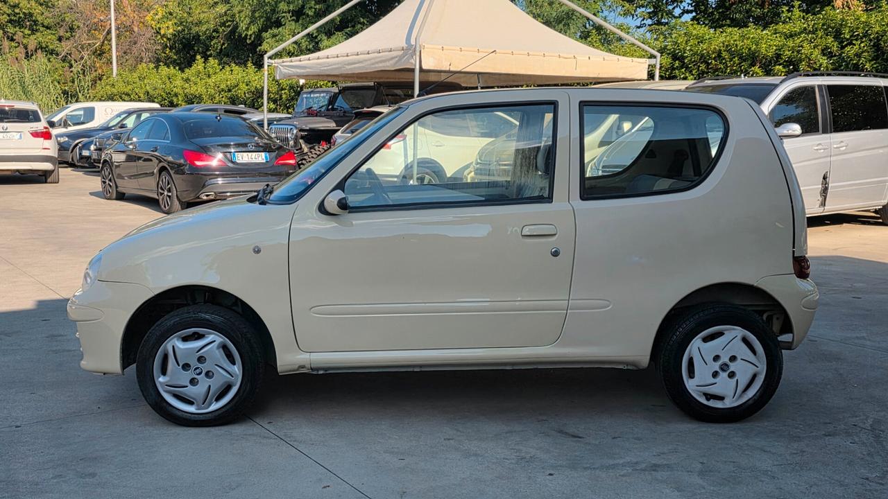 Fiat 600 1.1 Active