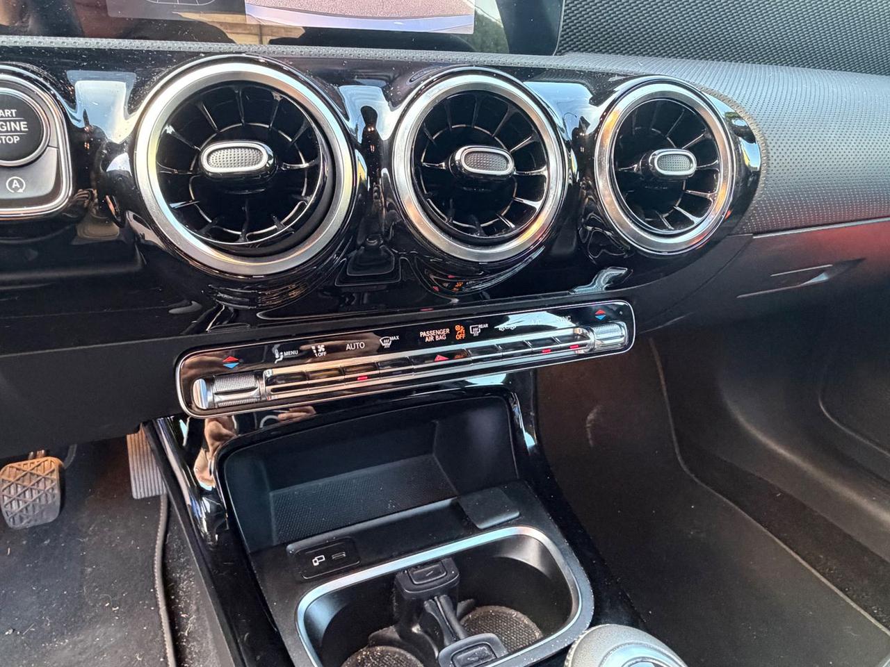 Mercedes-Benz A 180 Sport #11425