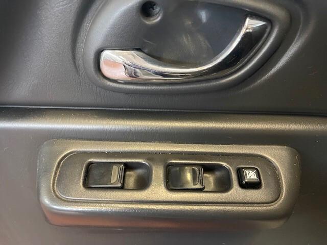 Suzuki Jimny 1.3i 16V cat 4WD JLX