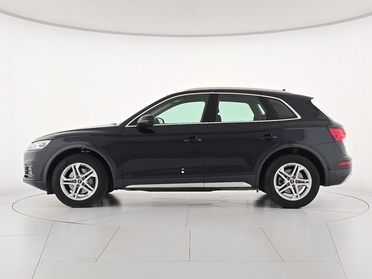 Audi Q5 35 2.0 tdi mhev business design 163cv s-tronic