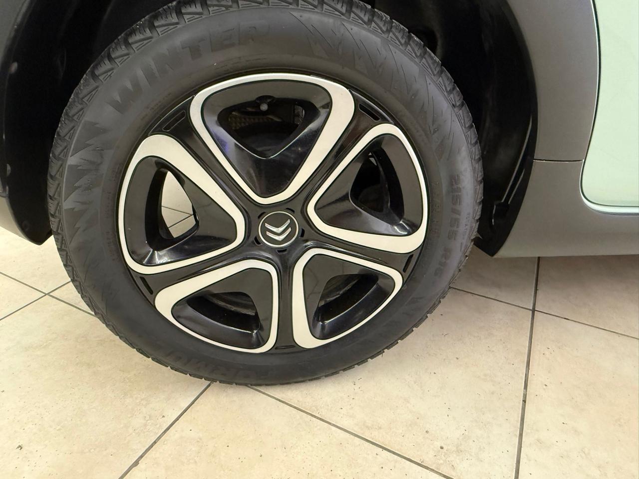 Citroen C3 PureTech 82 GPL Shine-2017