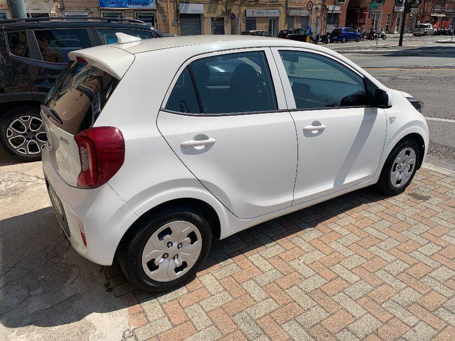 Kia Picanto 1.0 12V 5 porte Active - OK NEOPATENTATI