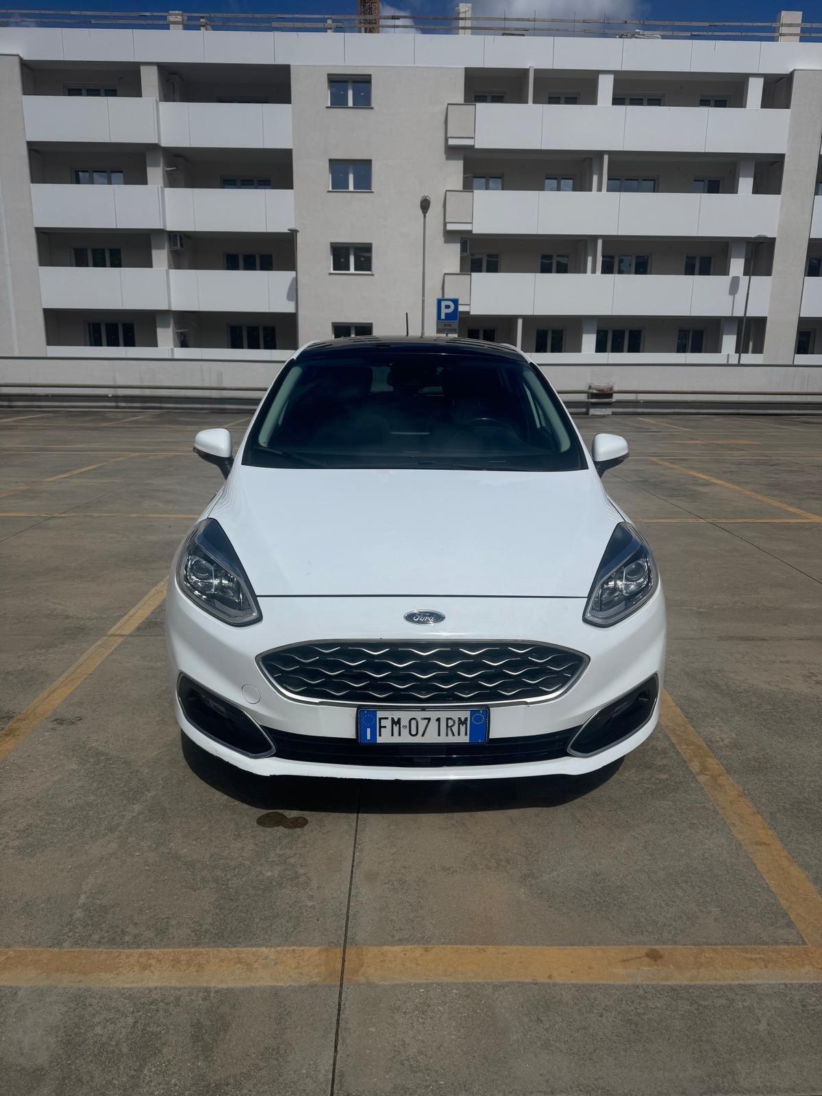 Ford Fiesta 1.0 Ecoboost 100 CV 5 porte Vignale