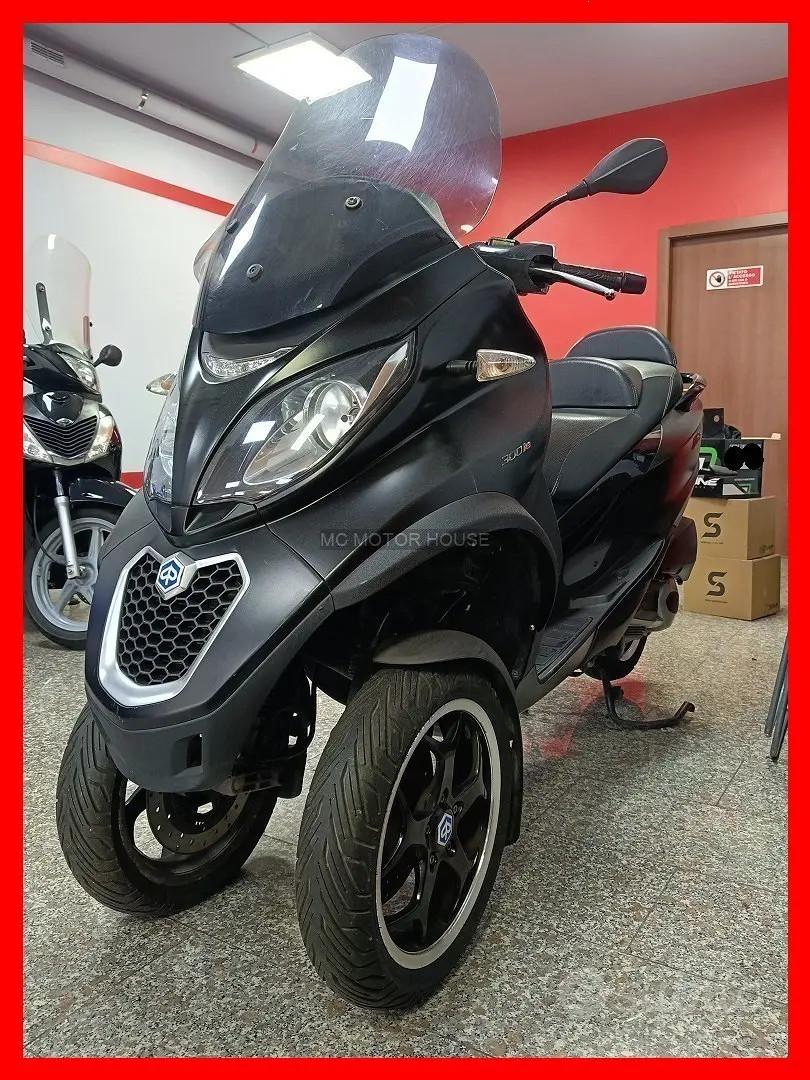 Piaggio mp3 300 lt +0magg0 casco+patente b+rate