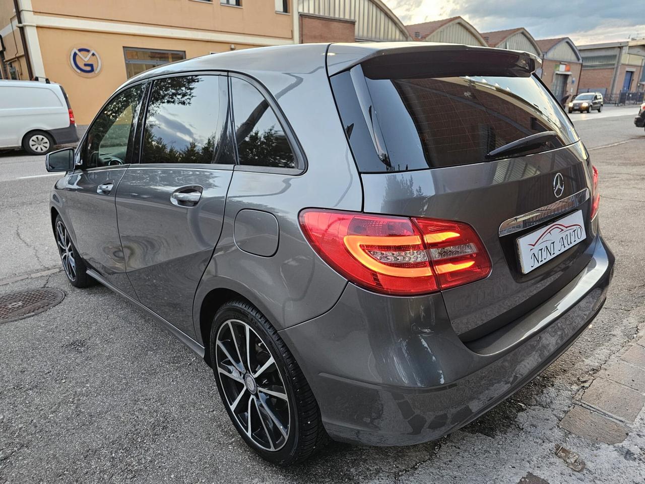 Mercedes-benz B 180 CDI 110cv Executive*Bi-Xeno*18*Pdc*
