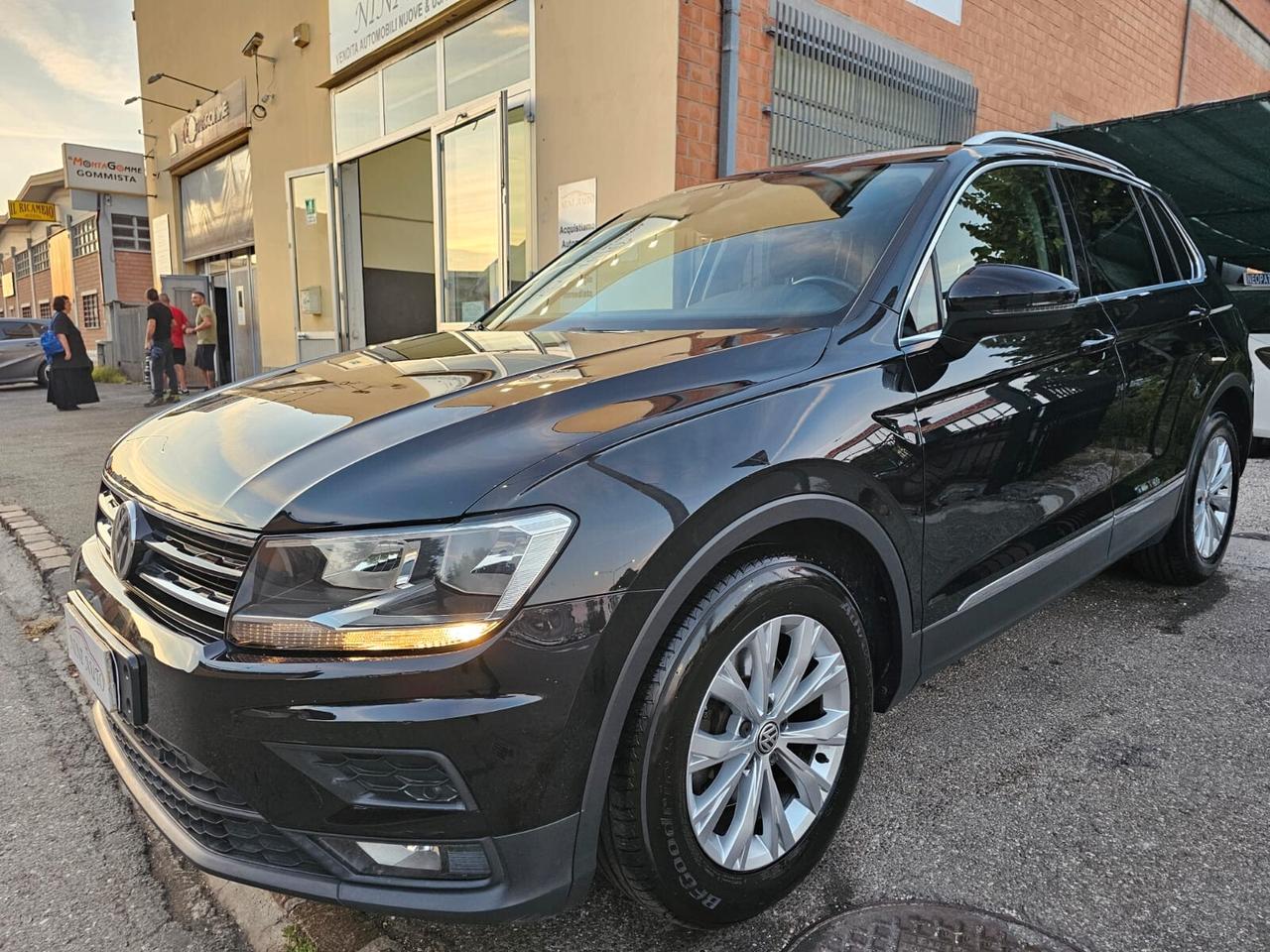 Volkswagen Tiguan 2.0 TDI 150cv DSG Style*Navi*Pdc*Euro6*