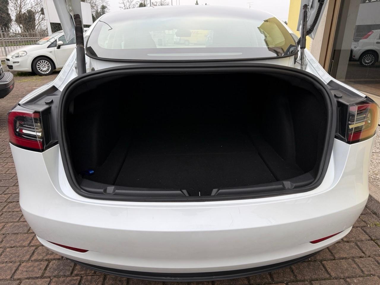 Tesla Model 3 Long Range Performance 2023