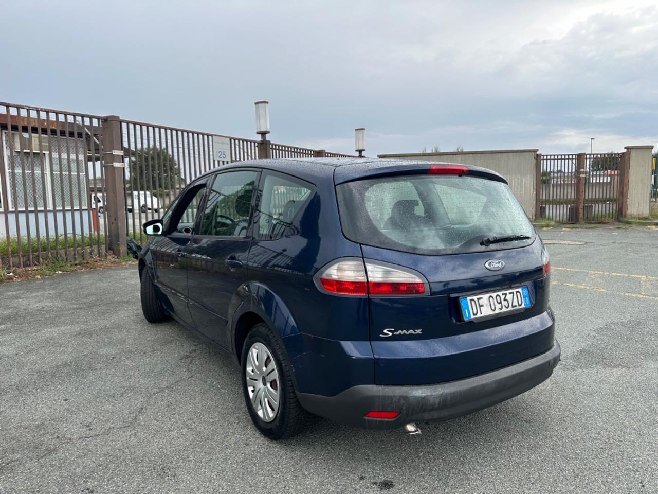 Ford S-Max 1.8 TDCi 125CV Titanium 7 posti