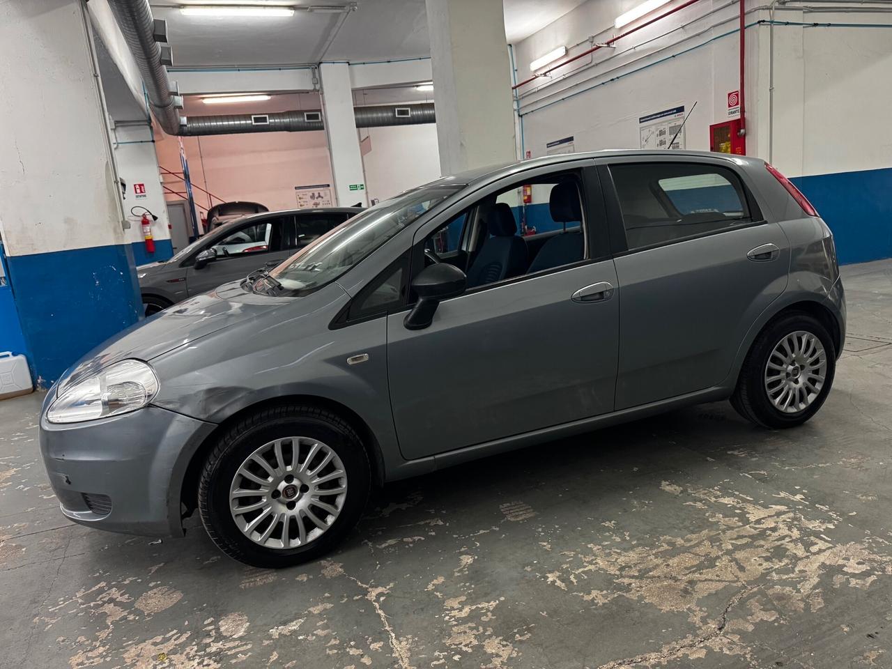 Fiat Grande Punto Grande Punto 1.3 MJT 75 CV 5 porte Dynamic