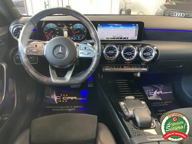 MERCEDES-BENZ A 180 d Premium AMG *NIGHT PACK *TETTO *PACKLUCI