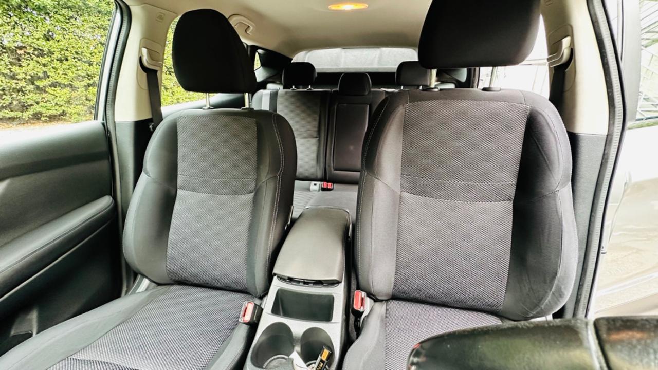 Nissan Qashqai 130CV.Gancio di traino omologato.EURO 6B