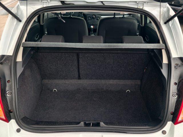 RENAULT Clio 1.2 16V 5 porte Dynamique