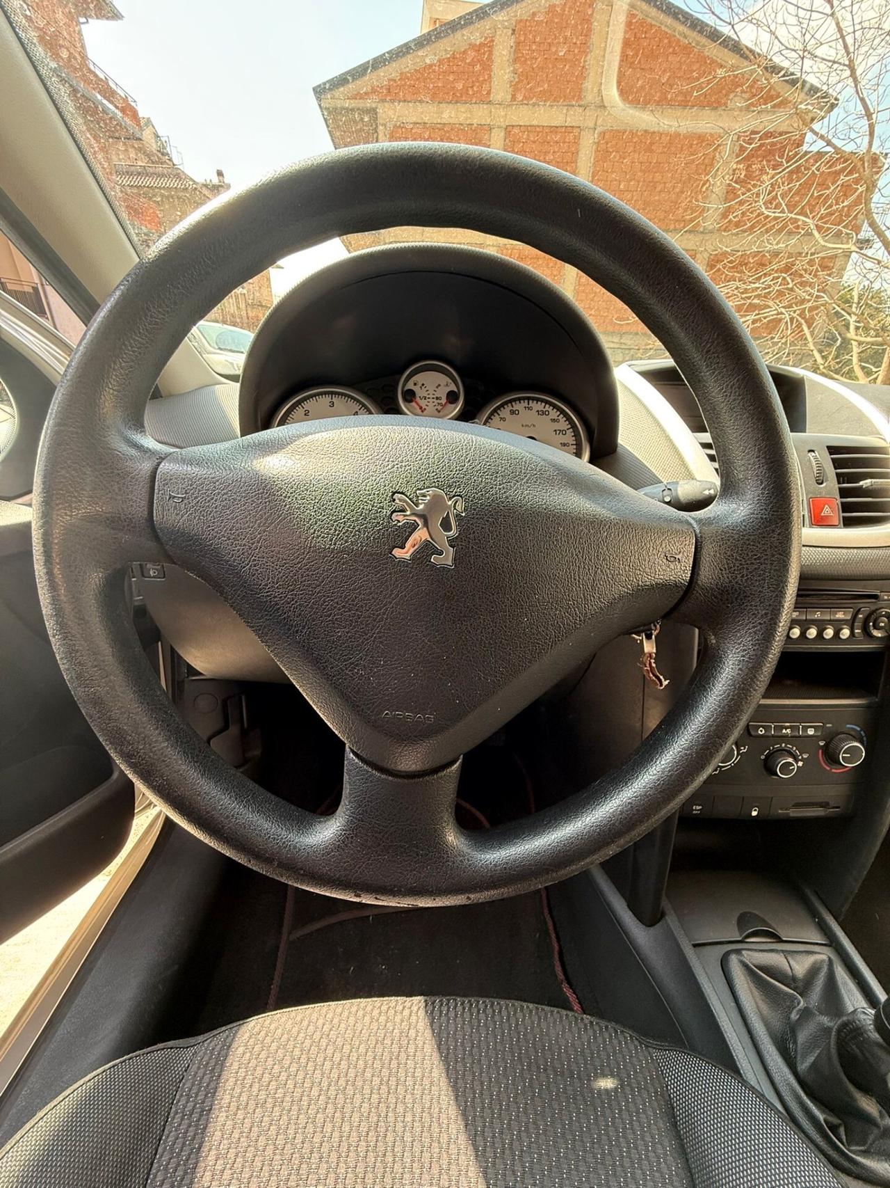 Peugeot 207 1.4 HDi 70CV 5p. Energie