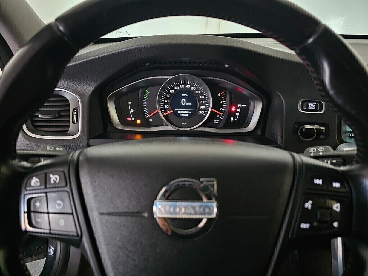 Volvo V60 D2 1.6 Powershift Kinetic 115cv