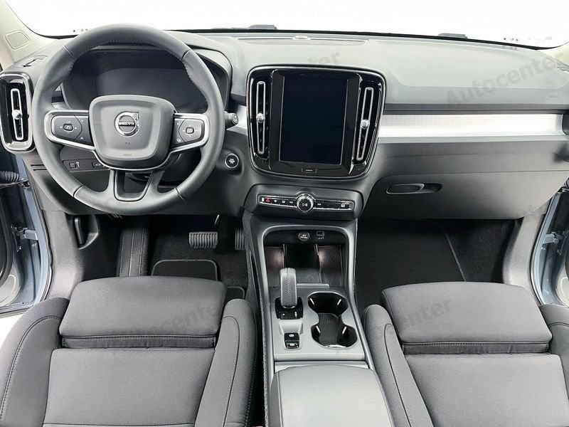 Volvo XC40 XC40 B4 AWD AUT MOMENTUM PRO
