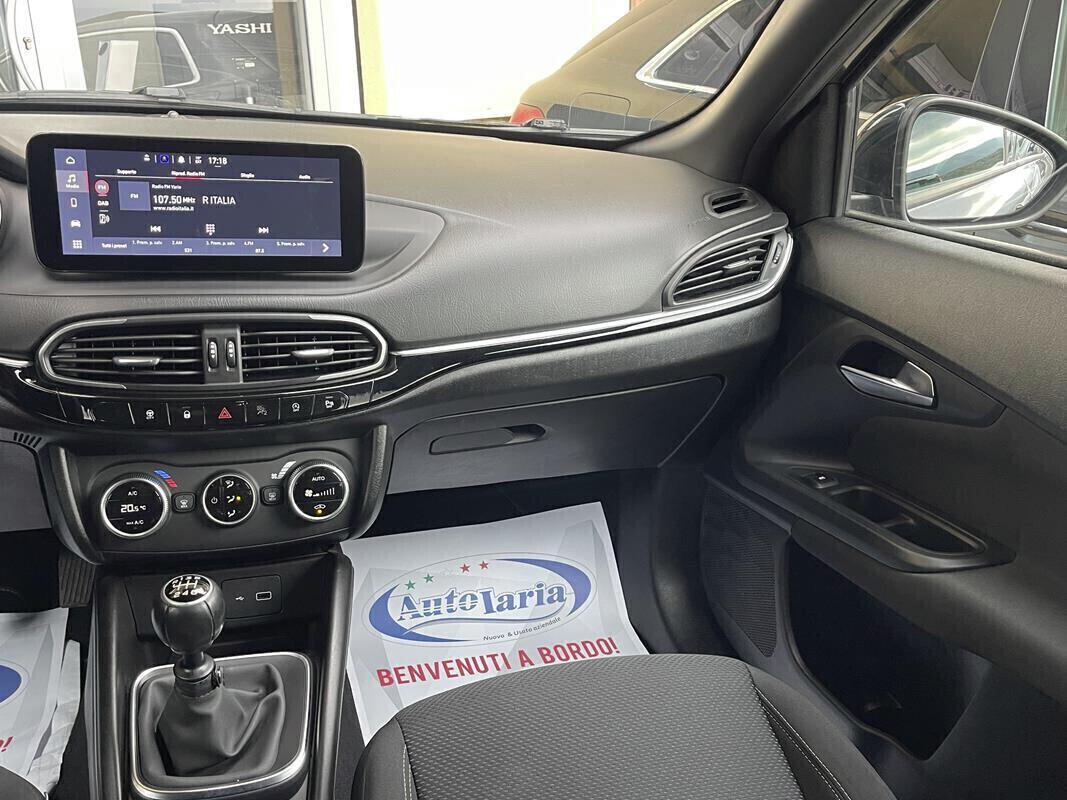 Fiat Tipo II 2021 1.6 mjt 130CV Sport pak Black (Cerchi 18 - Fari a Technology led -Quadro digitale)