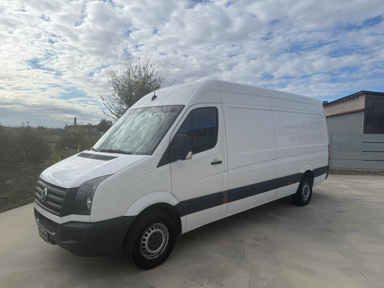 Volkswagen CRAFTER extra lungo