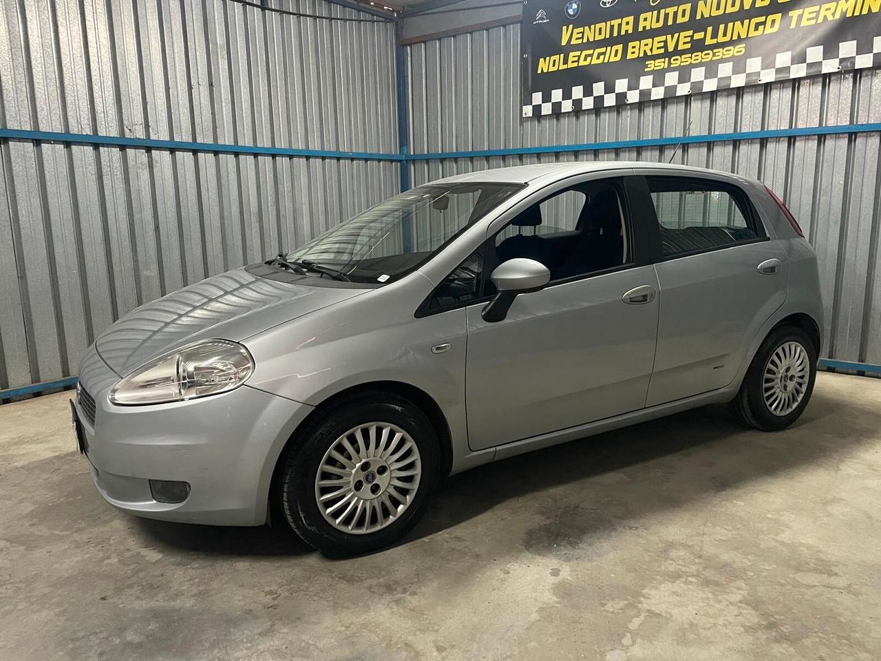 FIAT GRANDE PUNTO 1.2 - NEOPATENTATI
