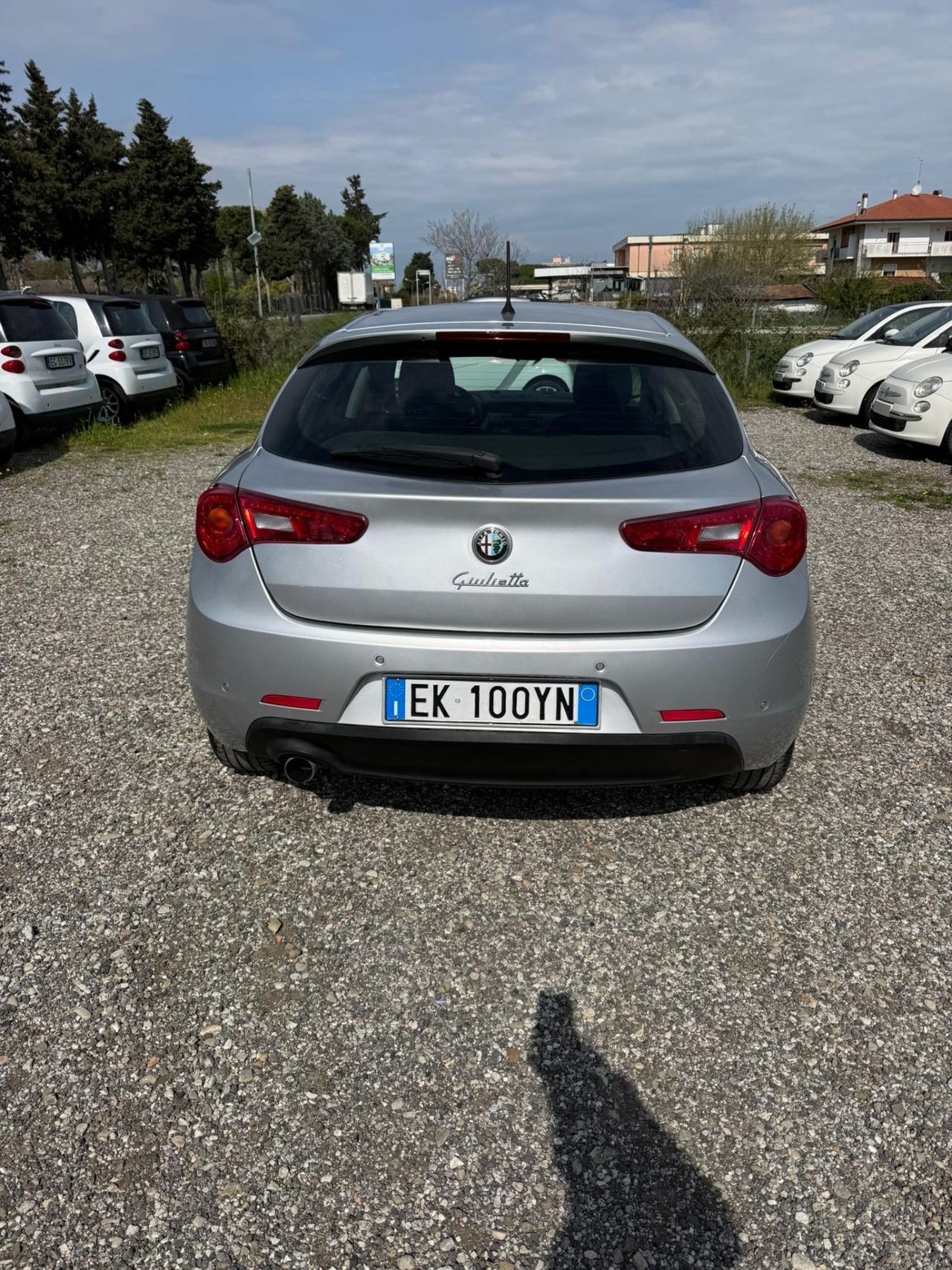 Alfa Romeo Giulietta 1.6 JTDm-2 105 CV Distinctive