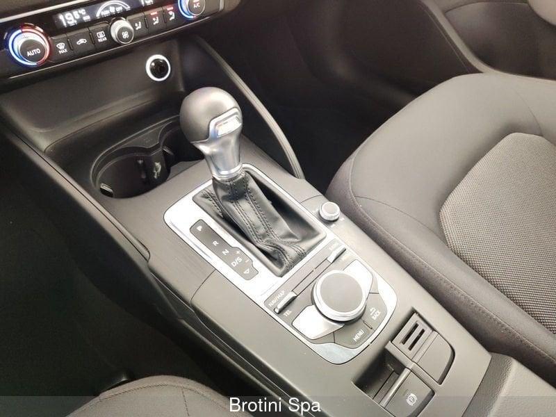 Audi A3 SPB 30 g-tron S tronic Business