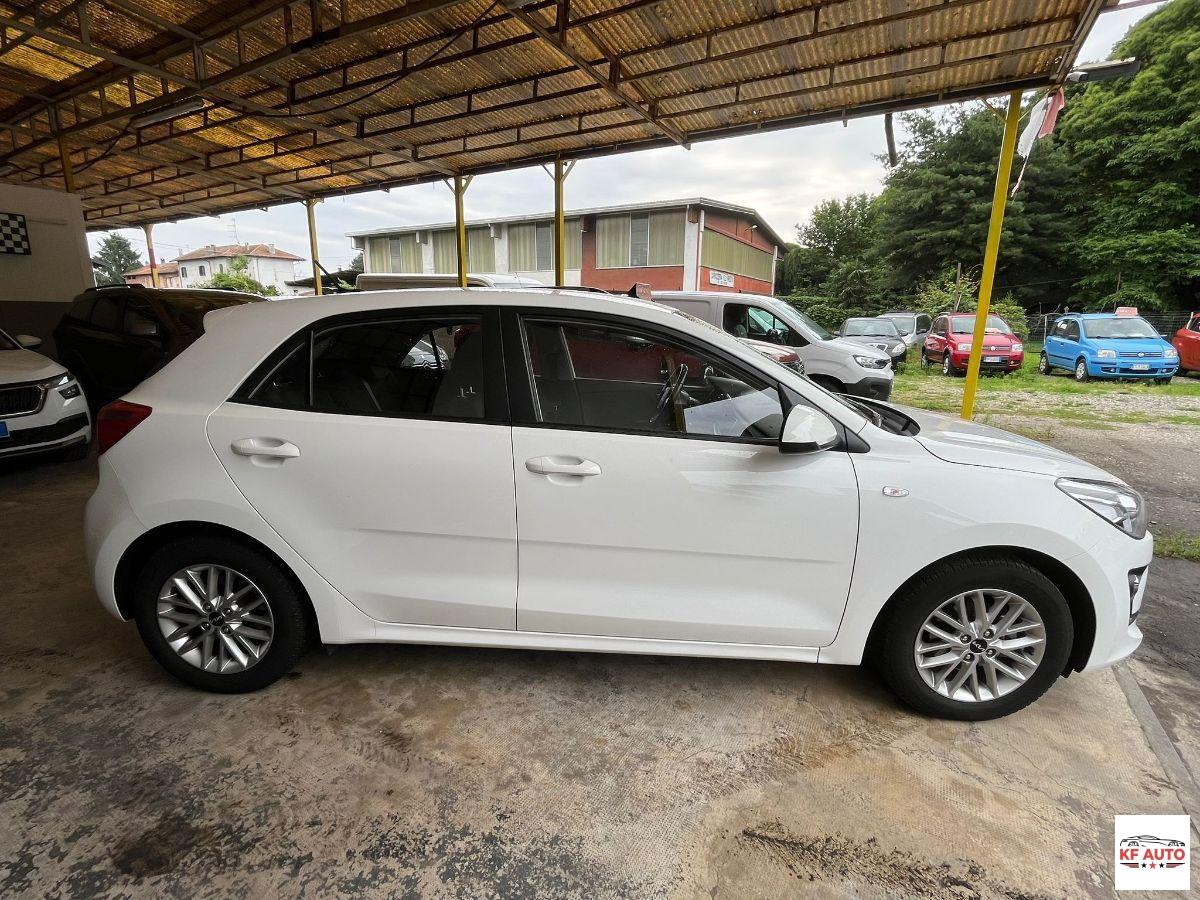 KIA - Rio 1.2 dpi Style 84cv