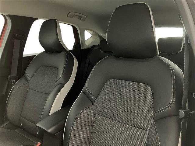 RENAULT Captur 1.5 Blue dCi 115cv Intens EDC