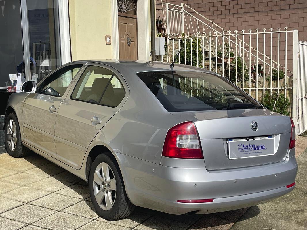 Skoda Octavia 1.6 TDI CR F.AP. Elegance