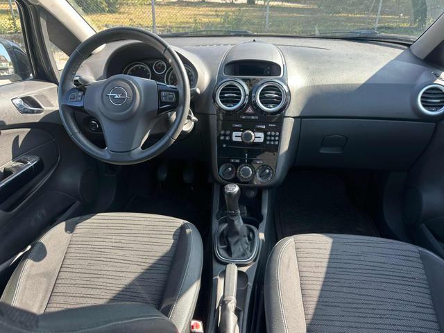 OPEL Corsa 1.2 5PSport Bellissima senza nessun lavoro da fare