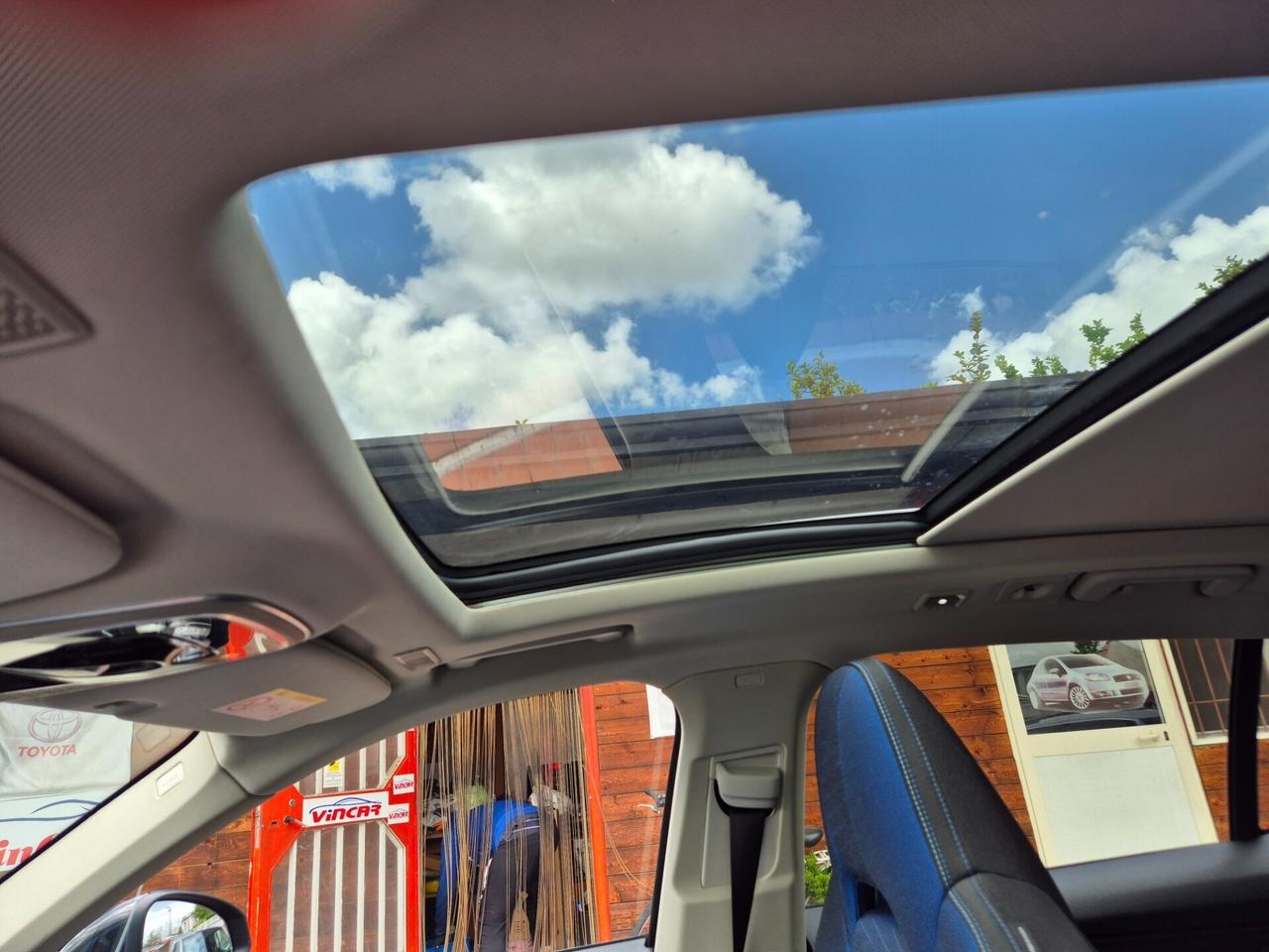 Lynk&co 01 PHEV