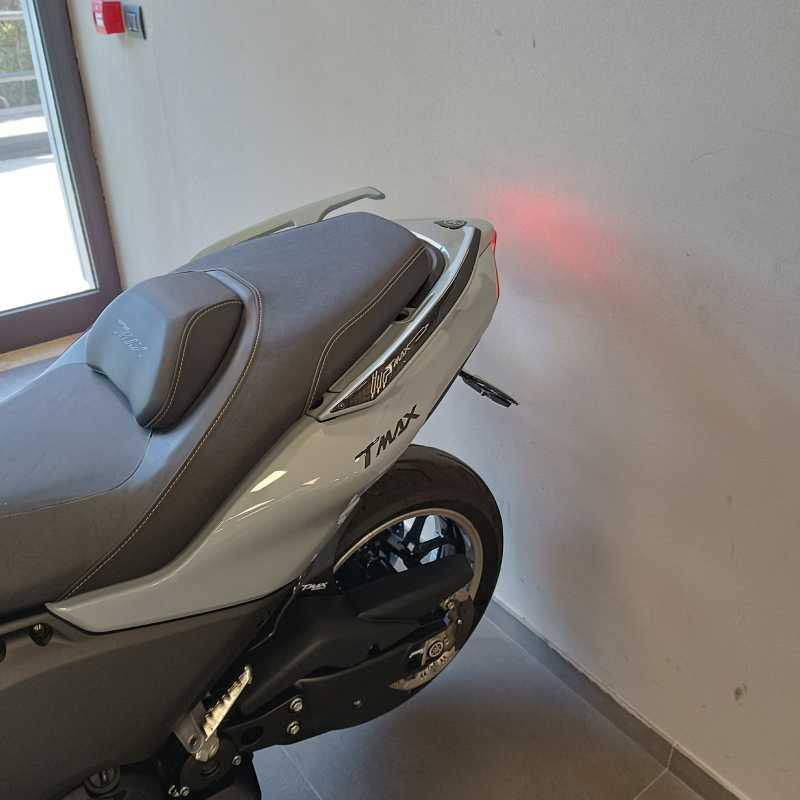 Yamaha T-Max 560 Tech Max - 2025