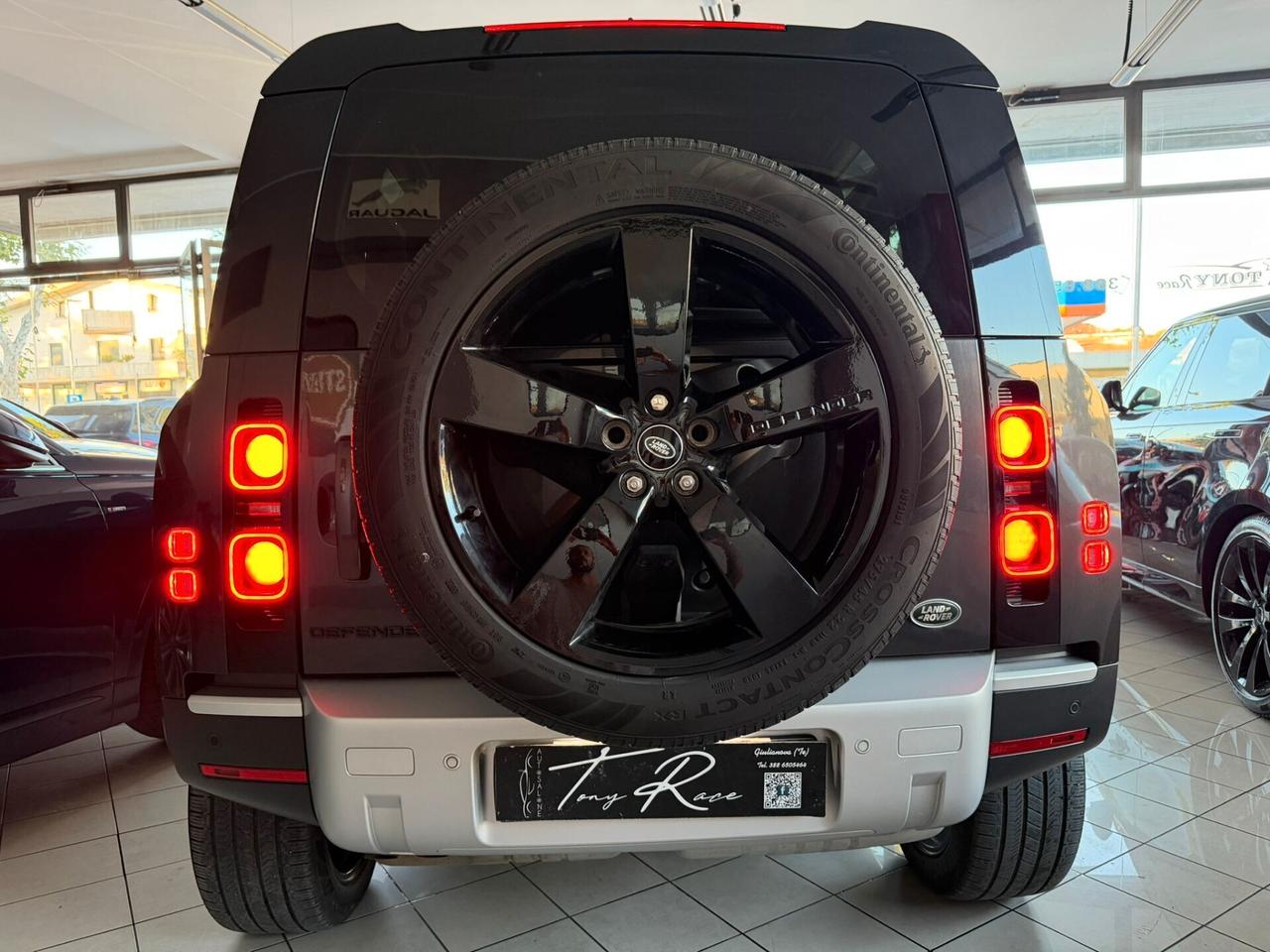 Land Rover Defender 90 3.0d i6 mhev X-Dynamic SE awd 250cv