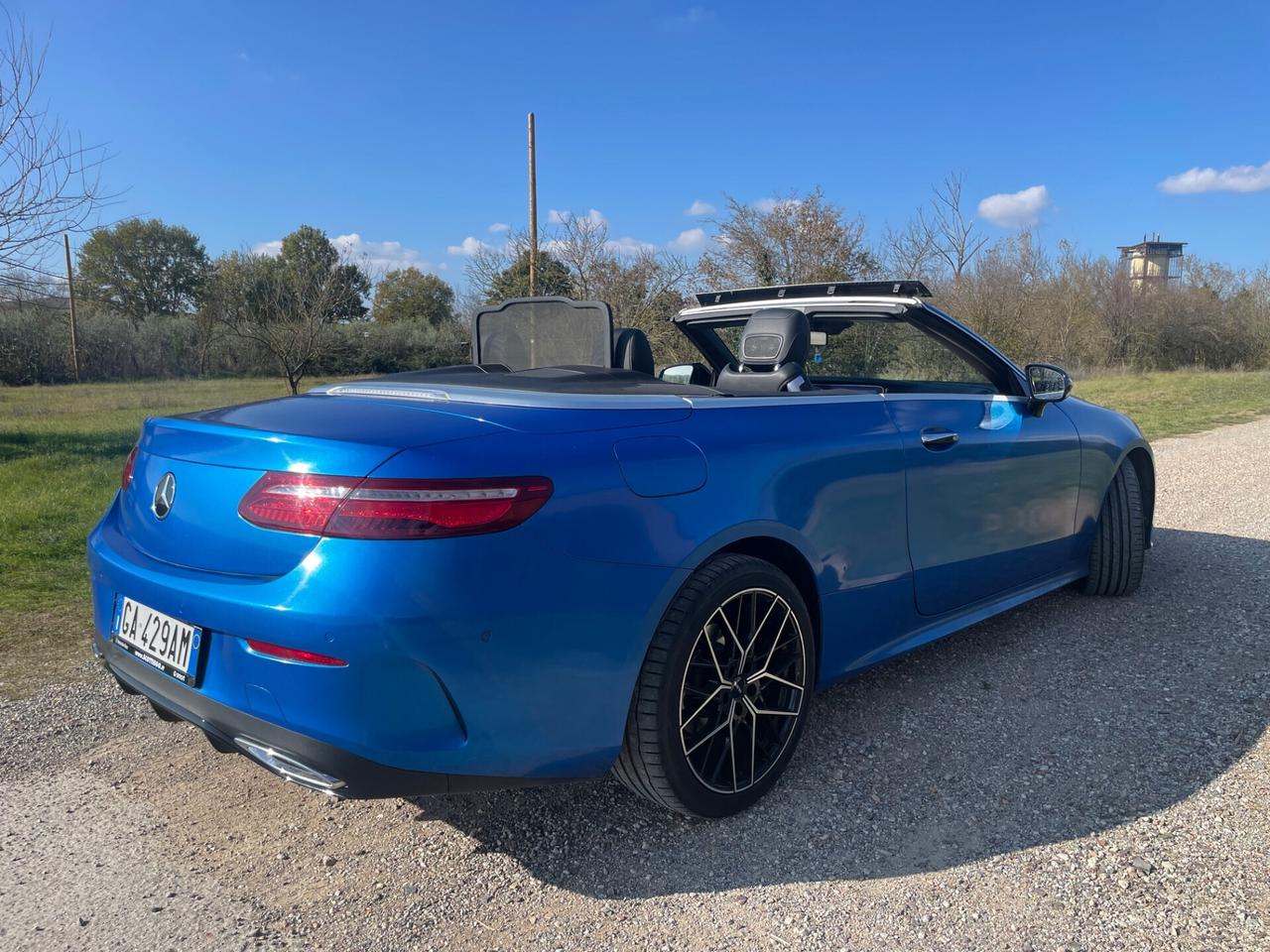 Mercedes E 220 Cabrio - Full Optional