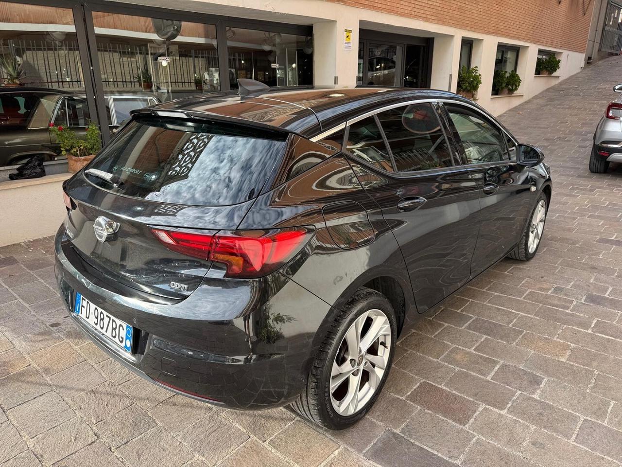OPEL Astra 1.6 CDTi 110CV Start&Stop Innovation