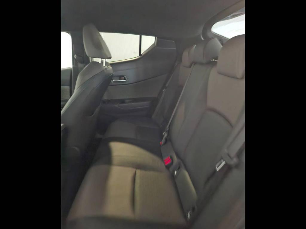 Toyota C-HR 1.8 Hybrid Lounge E-CVT