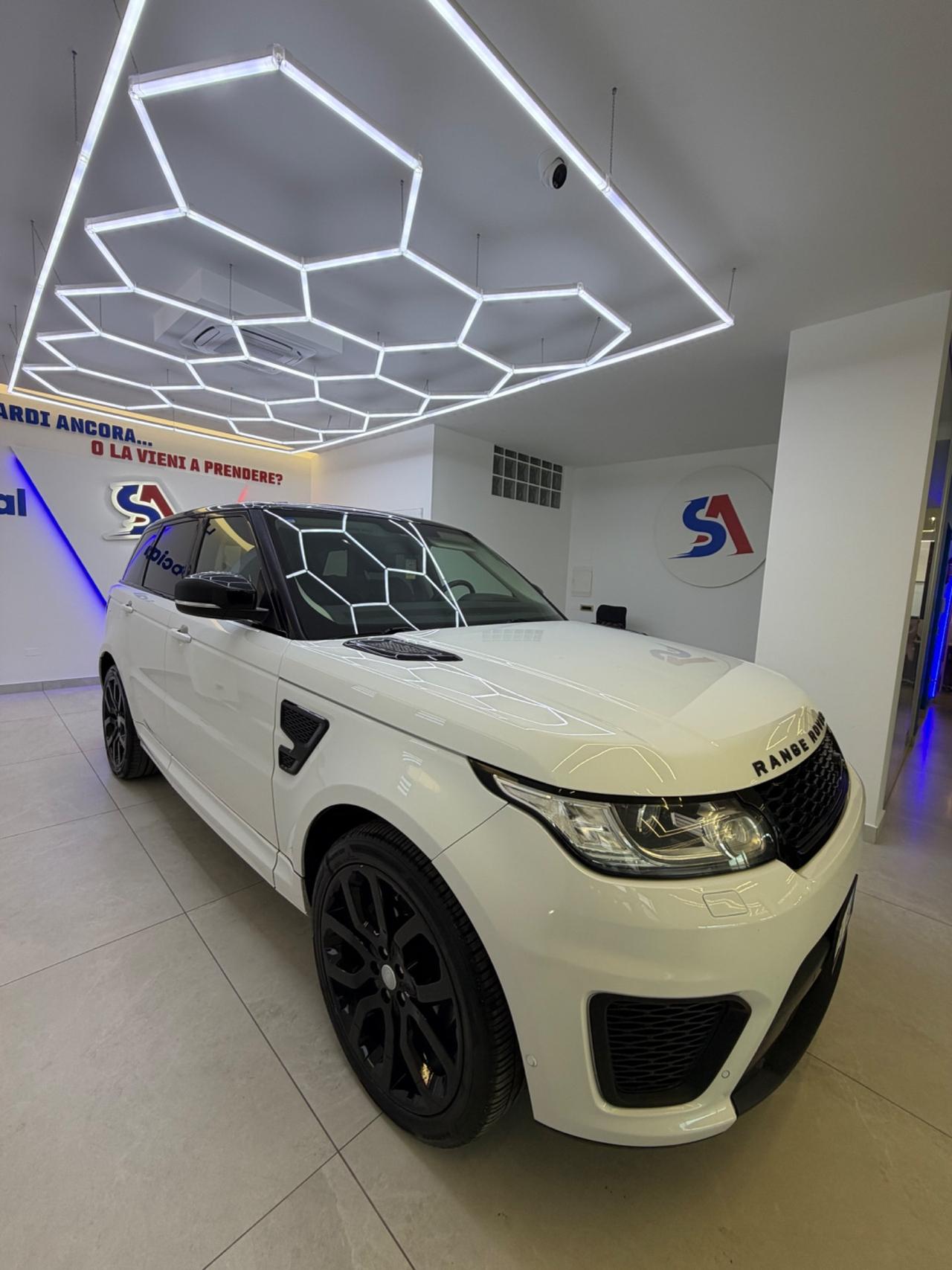 Land Rover Range Sport 3.0 TDV6 HSE Dynamic