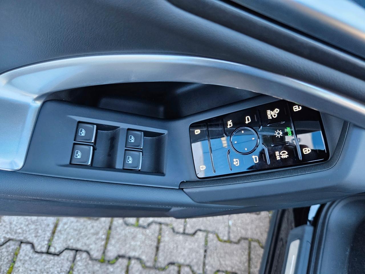 Audi Q5 40 TDI 204 CV quattro S tronic Business Advanced