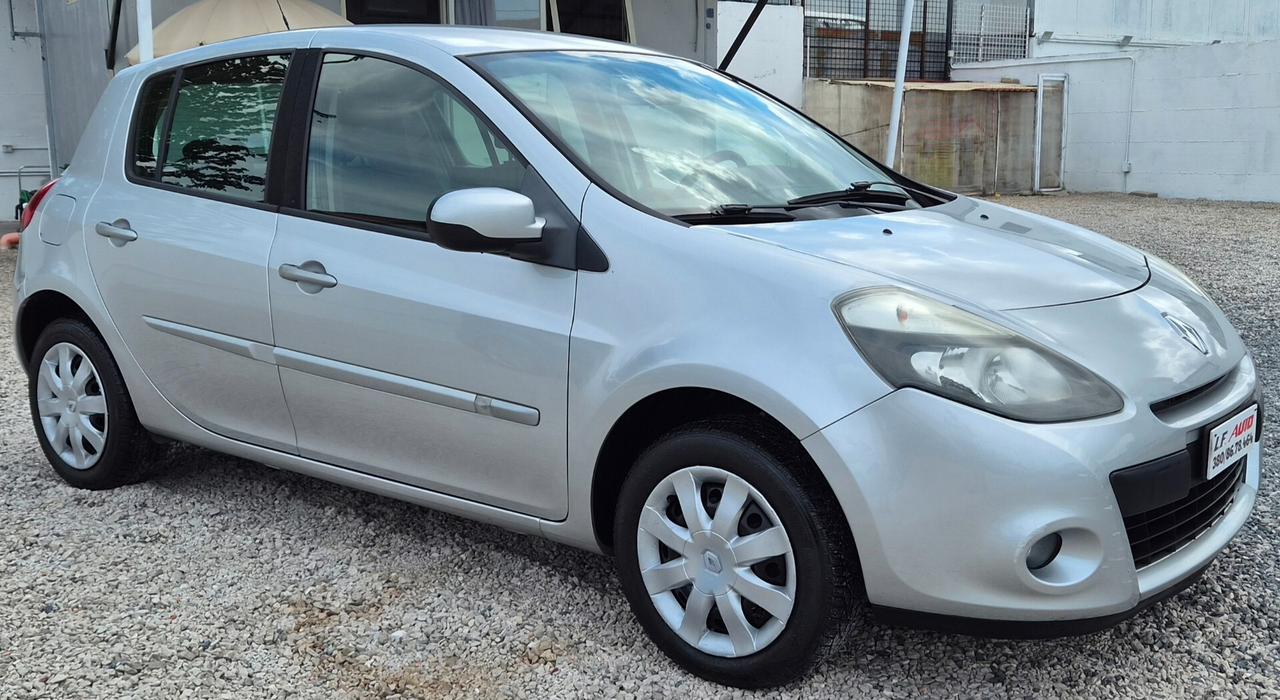 Renault Clio 1.2 16V 5 porte Live!