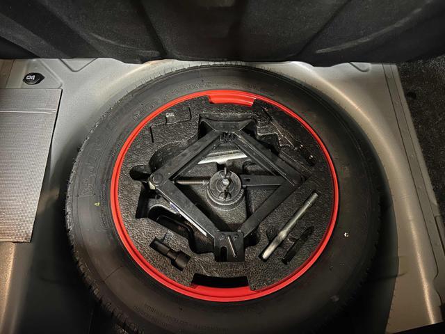 LANCIA Delta 1.6 MJT DPF Gold